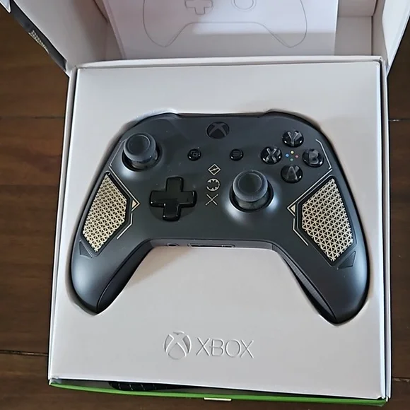 Microsoft X Box 360 wireless controller