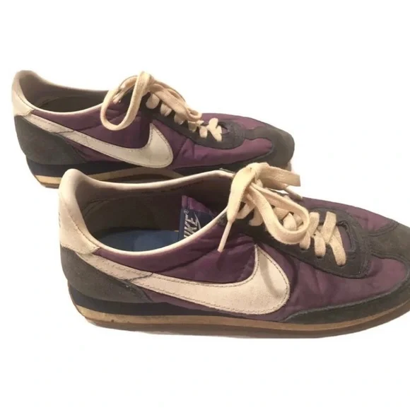 Nike VINTAGE Running Shoes Sneakers 1982 Collectible Mens 8 RARE Original Nike