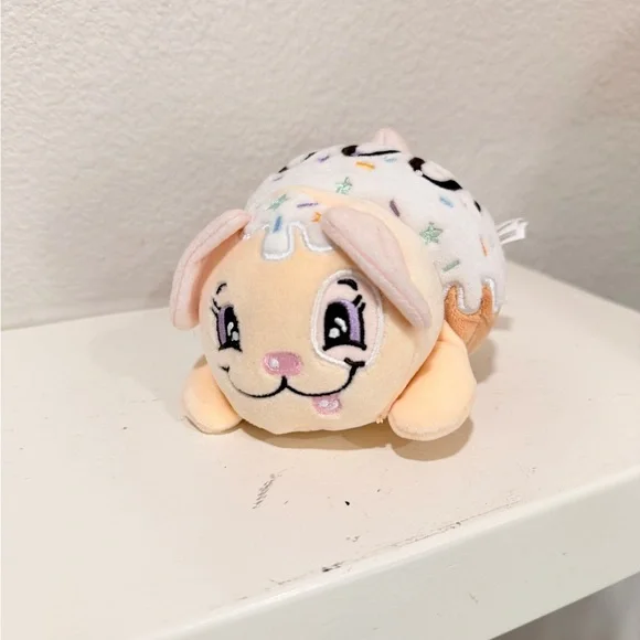 Mariah Elizabeth Donut Dog Plush Official Merch YouTuber Squishy Toy 7”