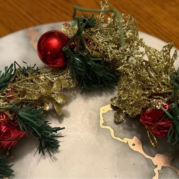Festive Red and Gold Holiday Garland