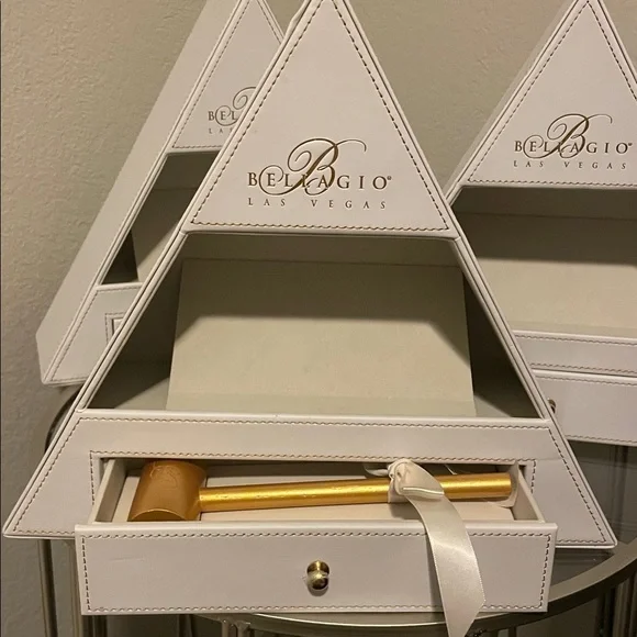 Bellagio Las Vegas White and Gold Pyramid Box