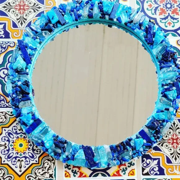 Mirror round with blue crystals
