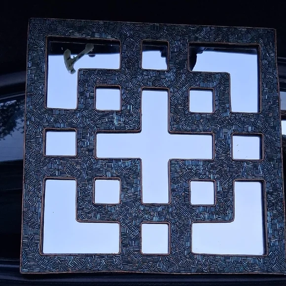 Geometric Black and Silver Wall Decor