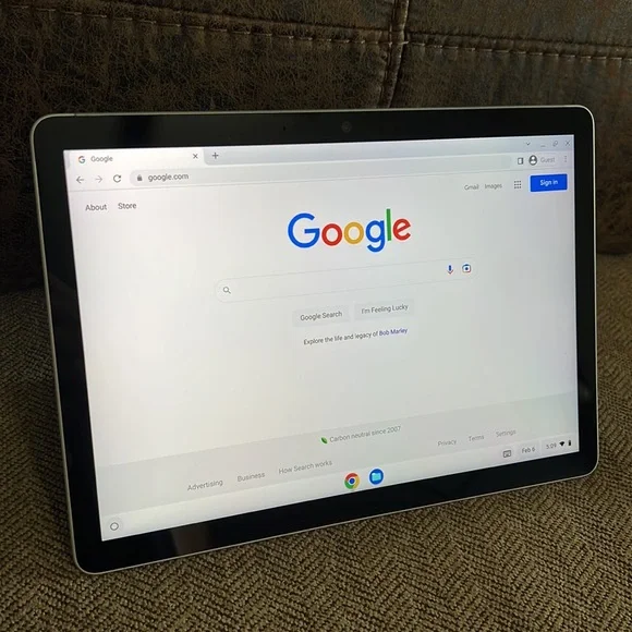 Microsoft Surface Go 2 tablet model 1926 64GB