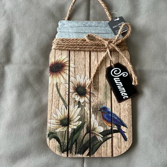 Rustic Hanging Floral Wall Decor with Bluebird and Daisies Summer