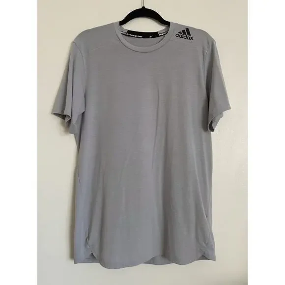 Light Grey Adidas Aeroready Short Sleeve Tee M