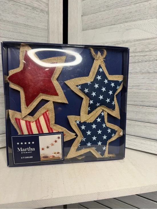 Martha Stewart Red, Navy & Natural Star Garland