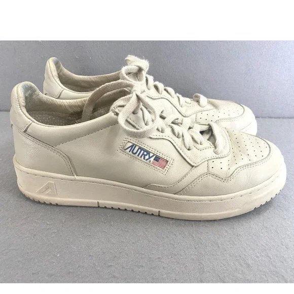 Autry Medalist Low Goatskin Leather Sneakers Off-White Cream Mens 43 US 10