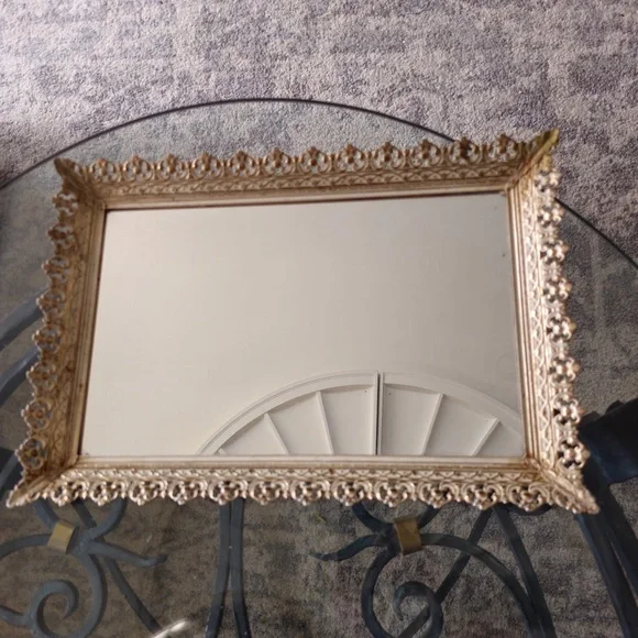 Elegant Gold Ornate Wall Mirror