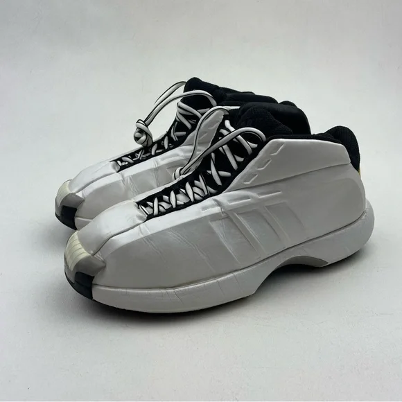 Adidas THE KOBE 2001 668376 Vintage Size 8 RARE!
