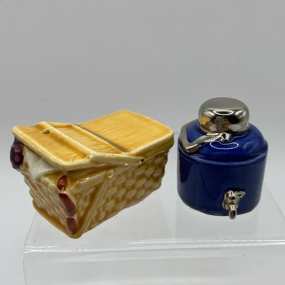 Arcadia Ceramics Picnic Basket Thermos Jug Salt Pepper Shaker Set