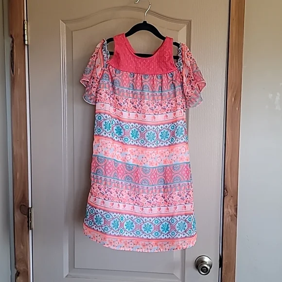 Wonder Nation large 10/12 pink floral/hearts dress with open shoulder sleeves