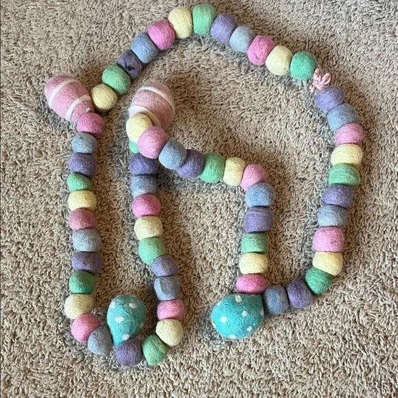 Colorful Easter Egg Wool Garland