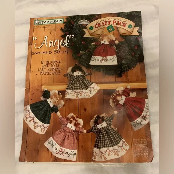 🎄NEW VTG Daisy Kingdom Angel Garland Dolls Kit
