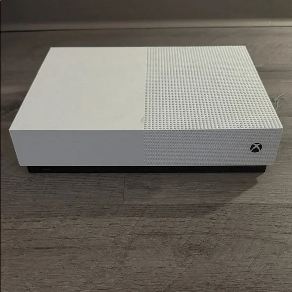Microsoft Xbox One S Console in White with Black Base