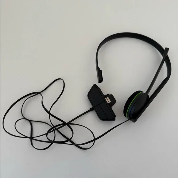 Microsoft Xbox One Wired Mono Headset w/ Mic Model 1564