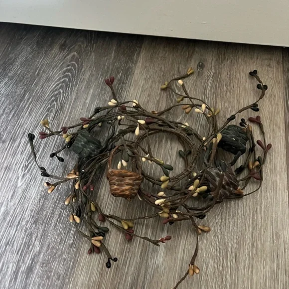 Farmhouse Primitive Grapevine Decor