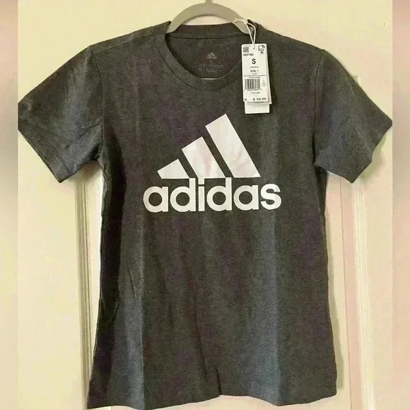 NWT Adidas Gray T-shirt with Logo Men’s Size S
