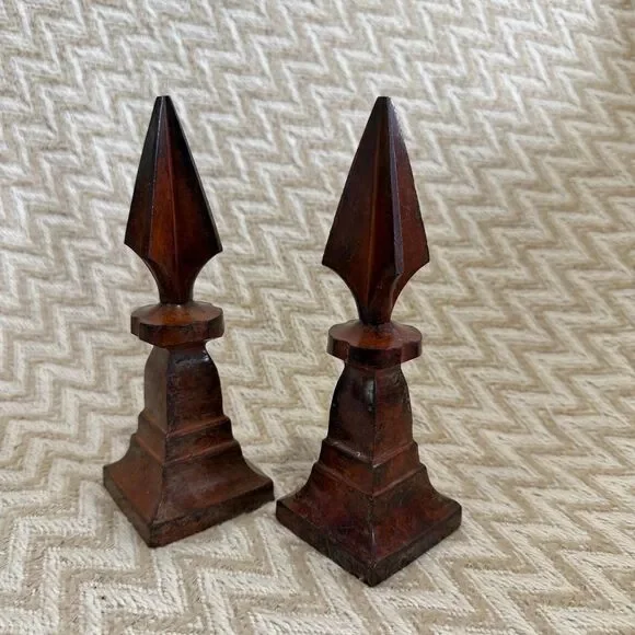 Vintage Hosley Solid Brass Finial Spears Burl Wood Finish Set of 2