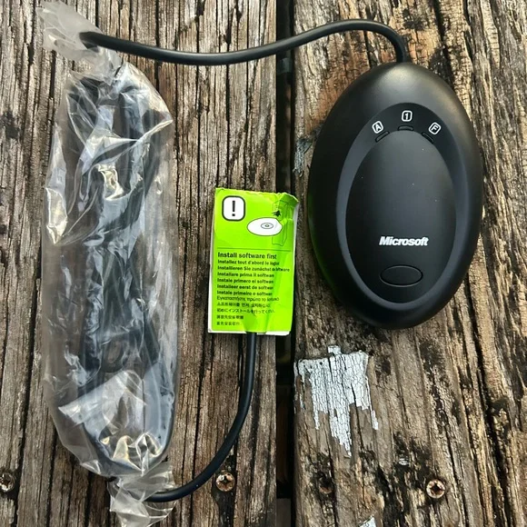New Microsoft Wireless Desktop Receiver 3.1 Wired USB A-2