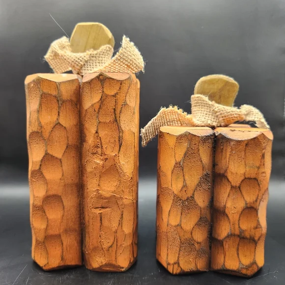 Wooden Farmhouse Primitive Pumpkins, Set of 2