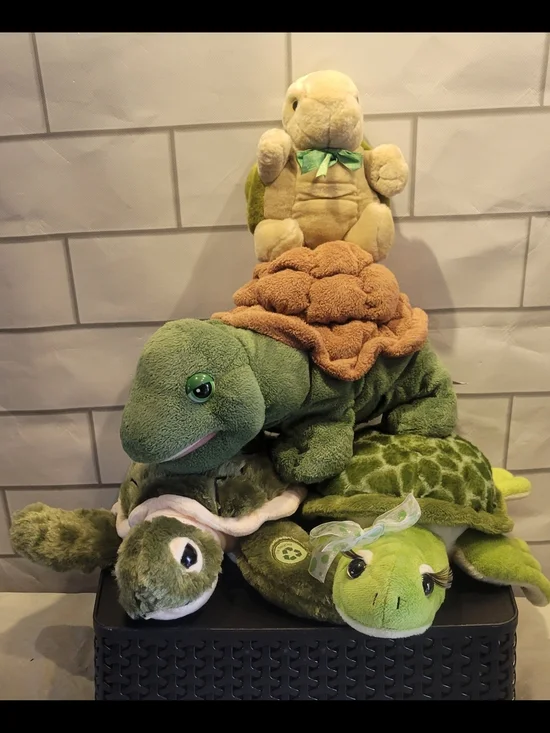 Plush Turtle Family - Green and Tan Soft Turtle Plushies
