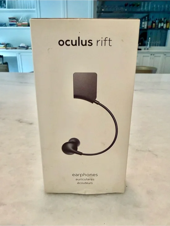 Oculus Rift Earphones (301-00048-02) — OEM In-Ear Audio Accessory for Rift CV1