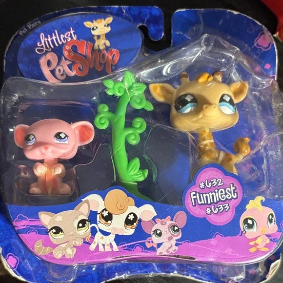 Littlest Pet Shop Pink Friend & Tan Giraffe Set