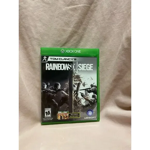 Tom Clancy's Rainbow Six Siege - (Microsoft Xbox One, 2015)
