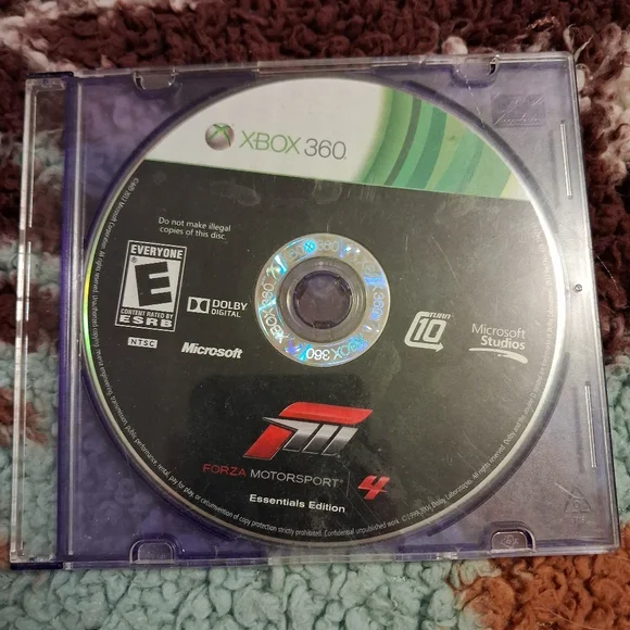 Microsoft Forza Motorsport 4 for Xbox 360 - Black and Green