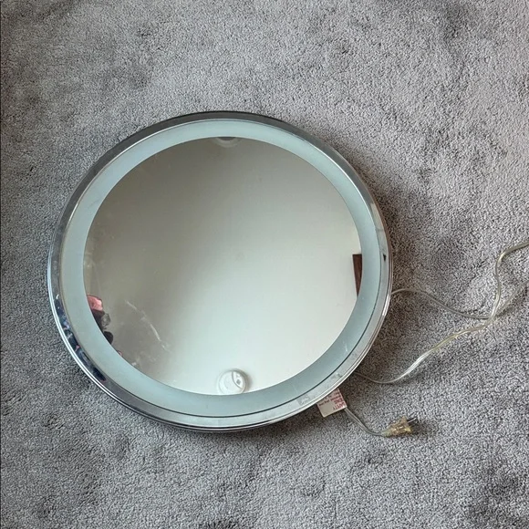 Circular 20-Inch Silver Light Up Rim Mirror