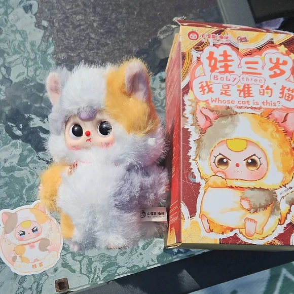 Baby 3 Whose Cat Is This? Calico Kitty Bag Charm
