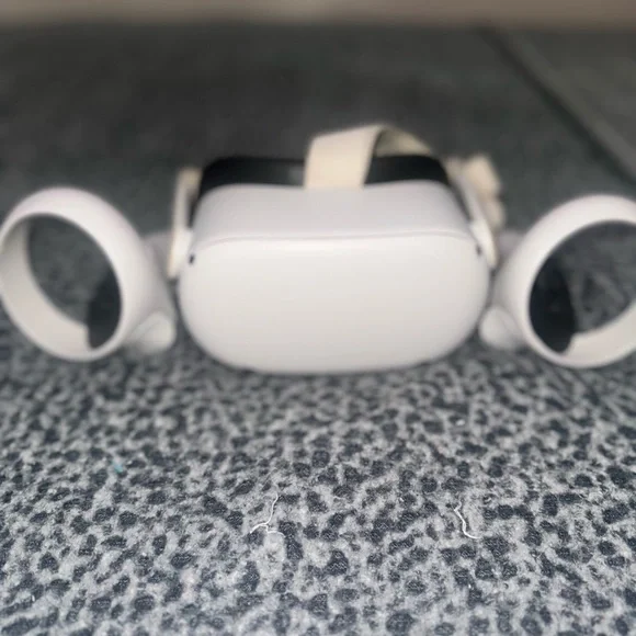 Standalone VR Headset - White