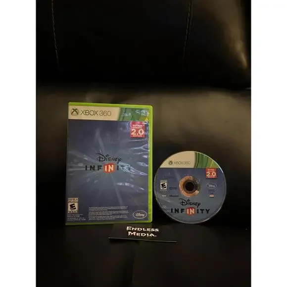 Disney Infinity 2.0 Microsoft Xbox 360 Item and Box Video Game