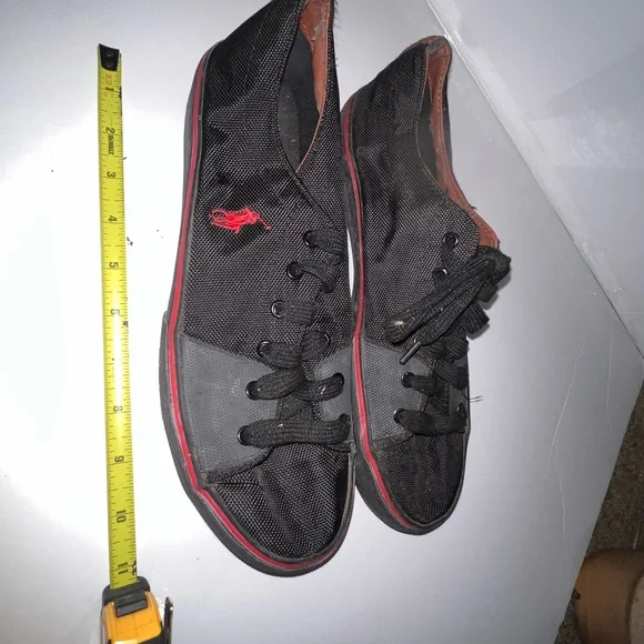 Polo low top red black used Black Canvas Sneakers very used