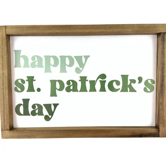 Twelve Timbers Happy St. Patrick's Day Framed Wooden Sign 12”x18”