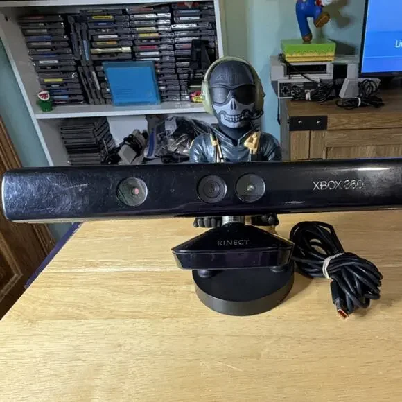 Microsoft Xbox 360 Kinect Model 1414 Motion Sen. Camera Black Wired - Untested