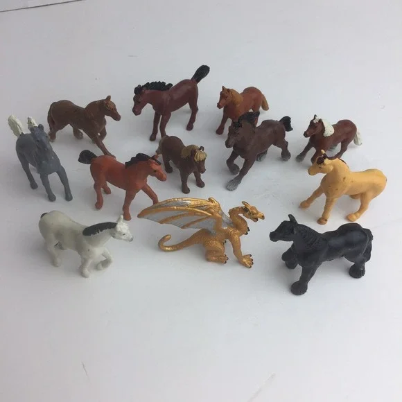 11 Horses Safari‎ Ltd & Drako Dragon Preowned Approx 2.5