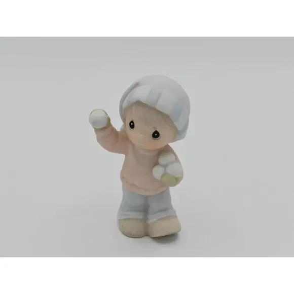 Sugar Town Sammy Boy with Snowballs 1992 Precious Moments Figurine 528668