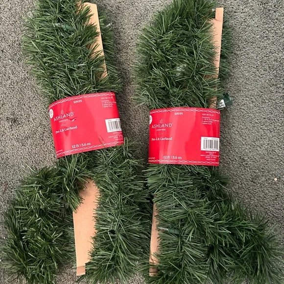 Ashland Festive Green Holiday Garland
