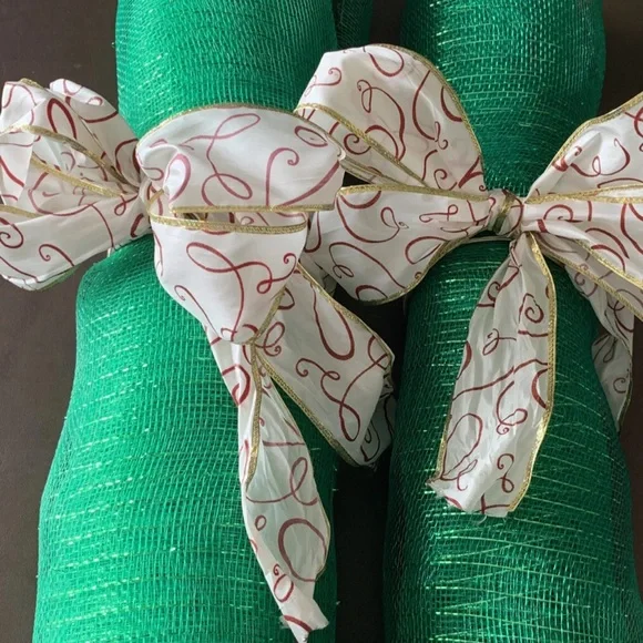 Green Decorative Mesh with Ribbon