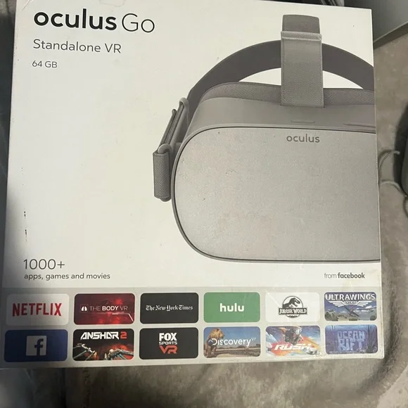 Oculus Go Standalone Virtual Reality Headset - 64GB