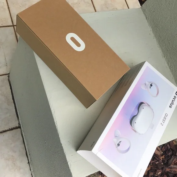 Meta Quest 2 Virtual Reality Headset 265GB - used once