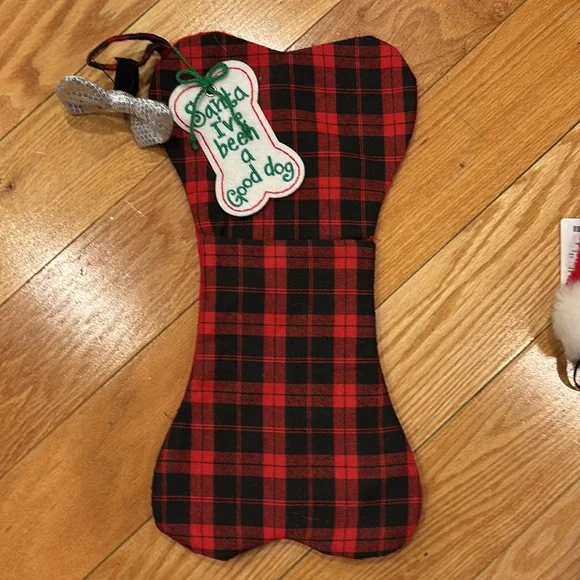 CHRISTMAS STOCKING AND SANTA HAT & BOW TIE/COLLAR PET BUNDLE