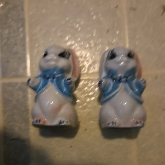 Ceramic Bunny Figurines - Blue and White Anthropomorphic Salt An Pepper Shakers