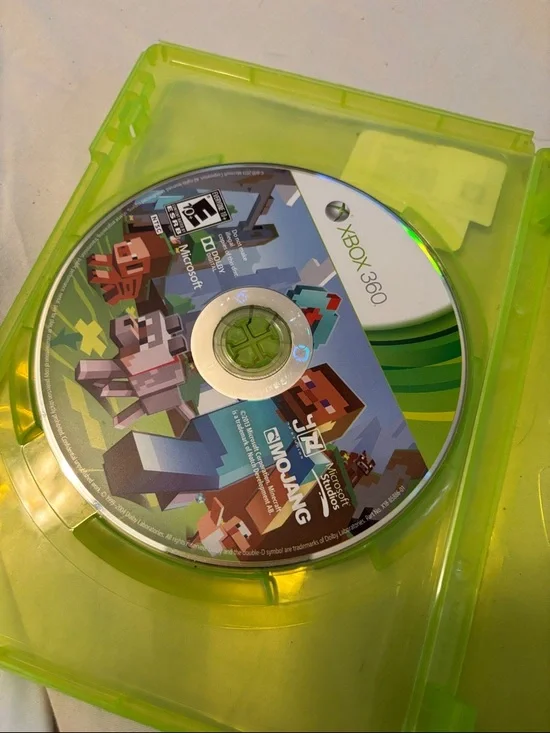 Microsoft Xbox 360 Minecraft mojang dolby digital rated E disc & case