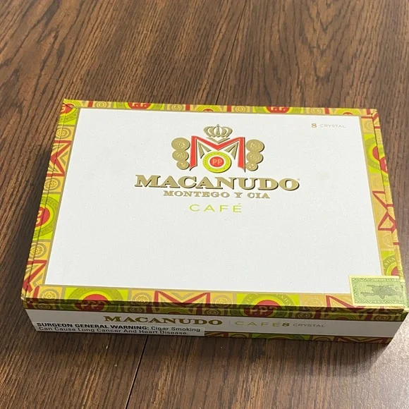 Macanudo Montevideo Y Cia Cafe cigar box