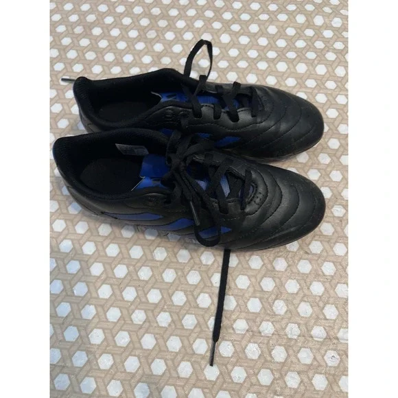Adidas Soccer Cleat Size 4.5 Black & Blue Male