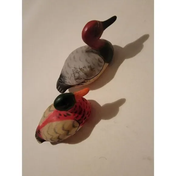 2 Miniature Duck Figurines Display Figures Made In Hong Kong 3
