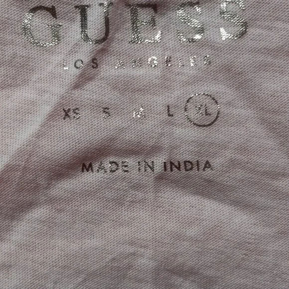 New GUESS Woman’s White Sequins Logo Tee Shirt Top T-shirt Sz XL